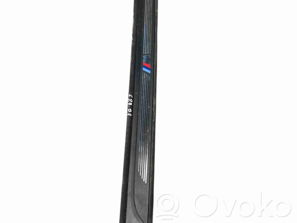 BMW 1 E81 E87 Etuoven kynnyksen suojalista 