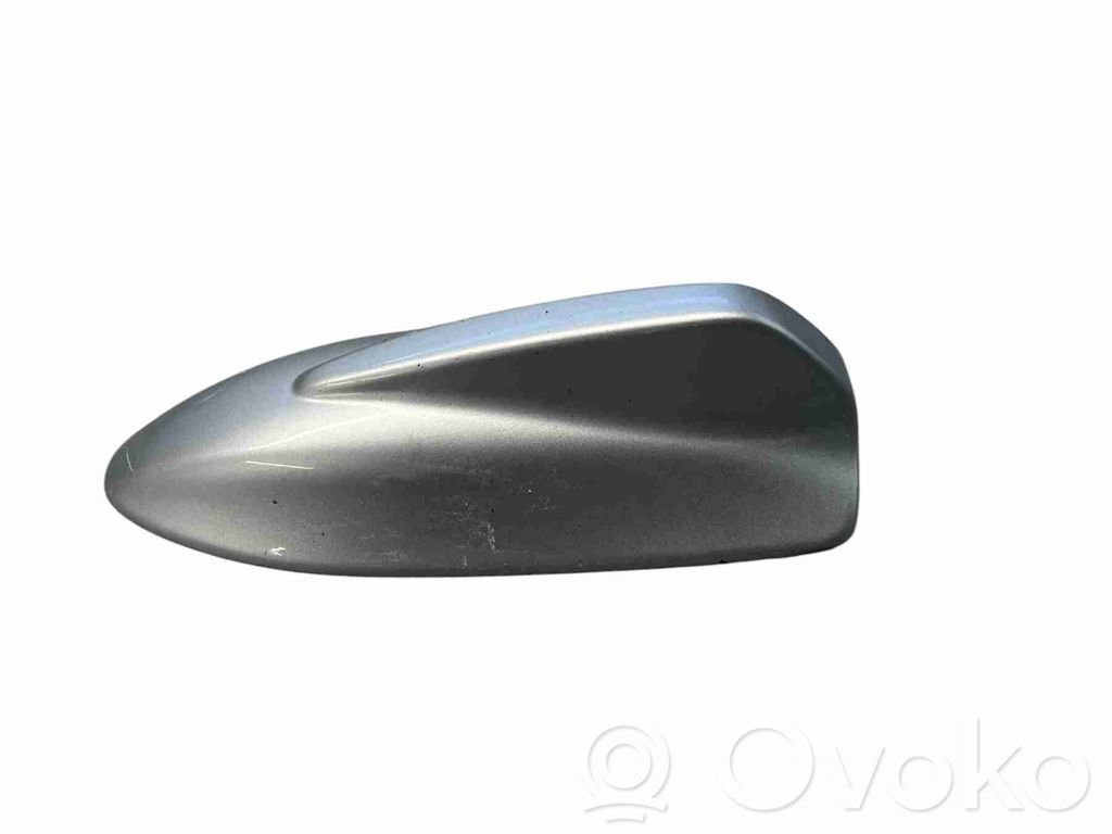 Volvo V70 GPS-pystyantenni 