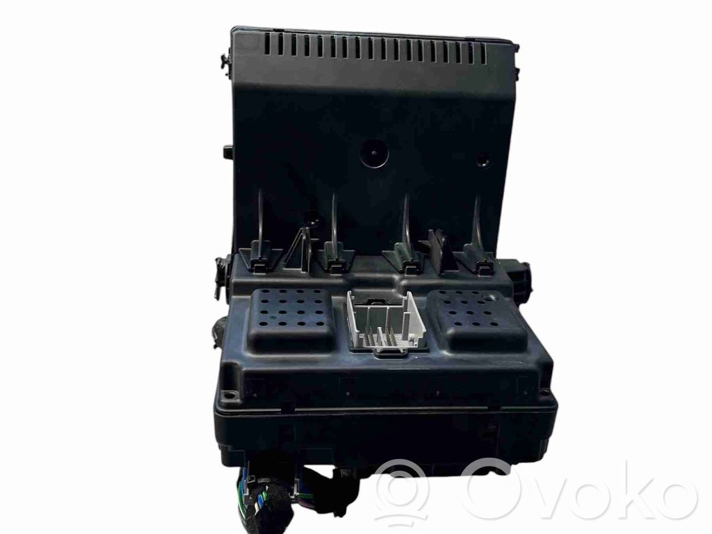 Volvo XC90 Fuse module 