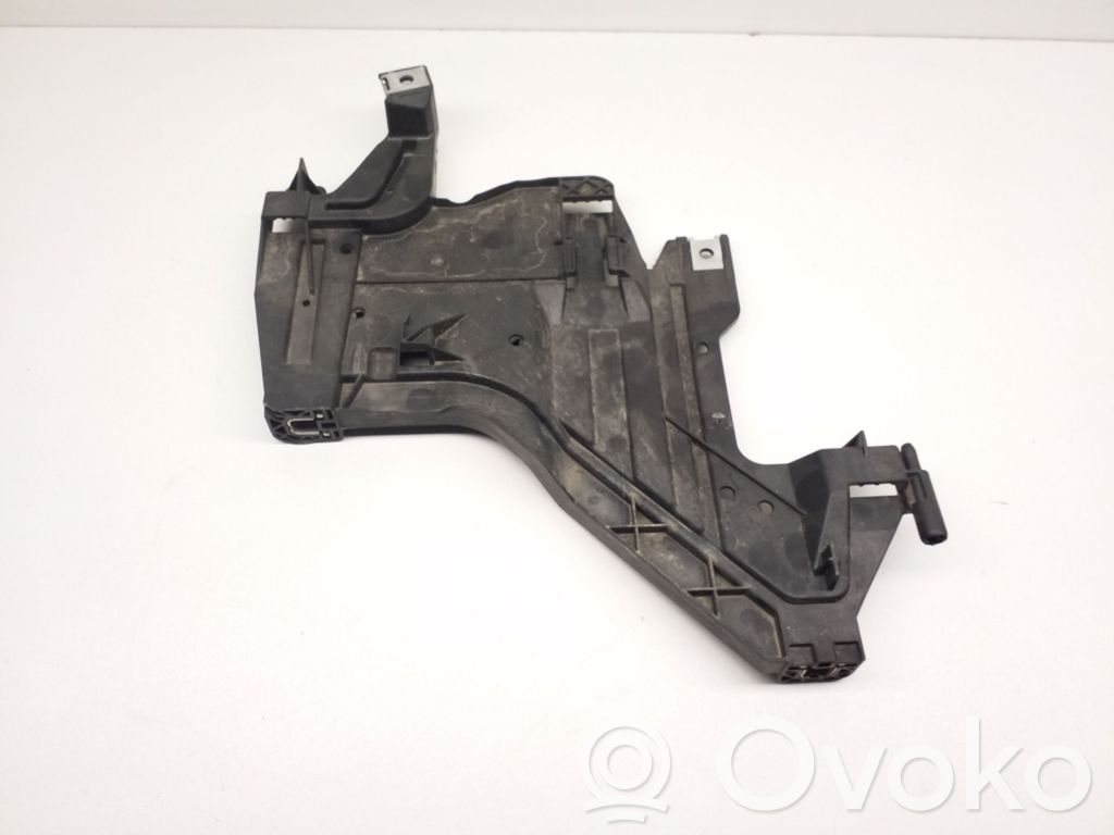 Audi A4 S4 B8 8K Support phare frontale 