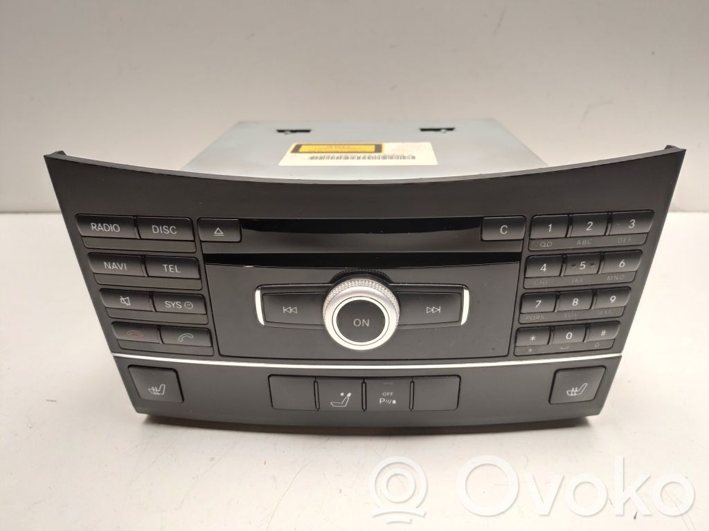 Mercedes-Benz E W212 Unitate principală radio/CD/DVD/GPS 