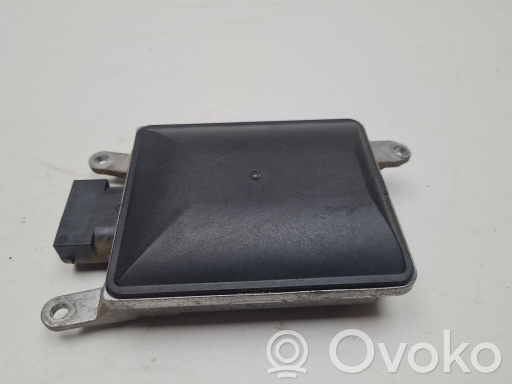 Sensor de radar Distronic   8T0907568B