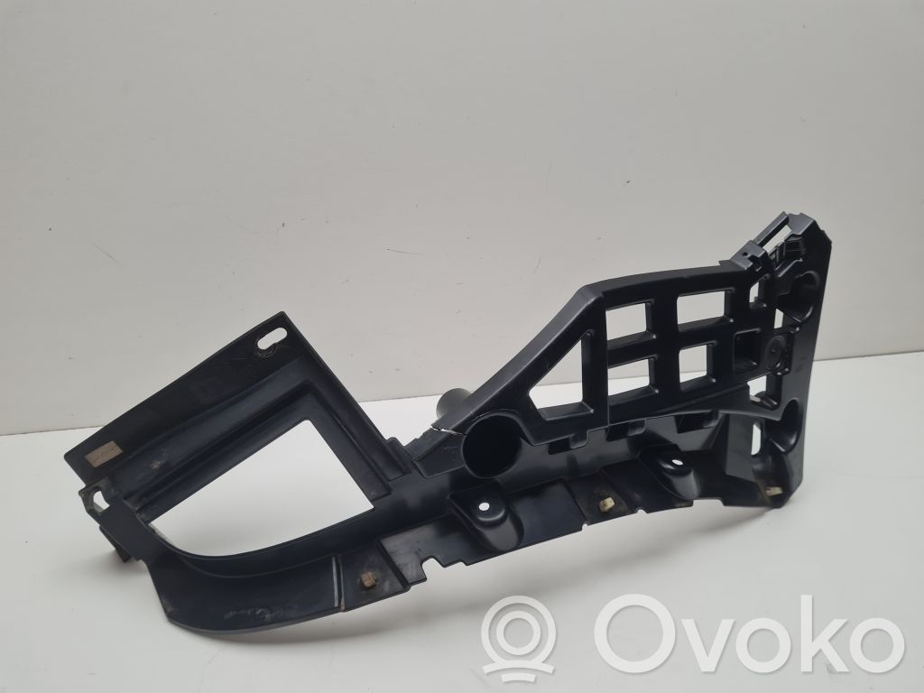 Porsche Macan (95B) Rear bumper mounting bracket 
