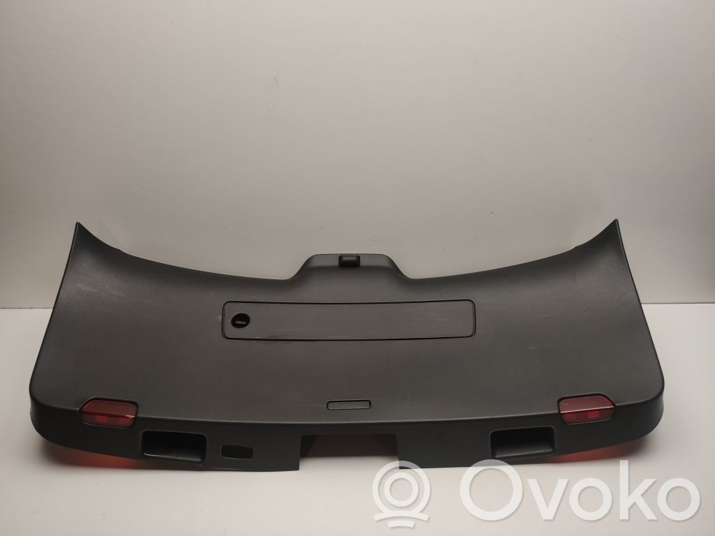 Porsche Macan (95B) Tailgate trim 
