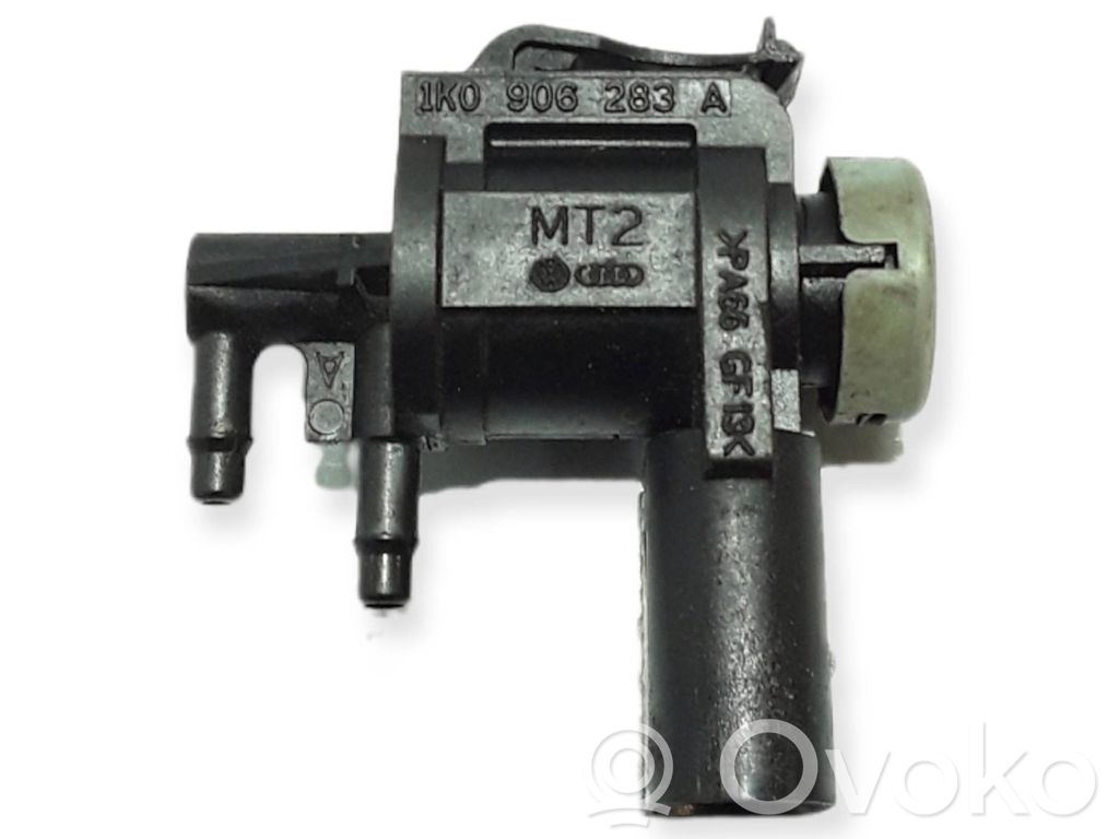 Volkswagen PASSAT B6 Turbo solenoid valve 