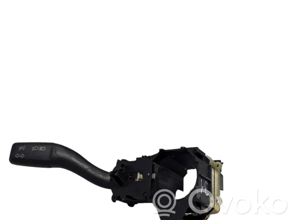 Audi A4 S4 B7 8E 8H Indicator stalk 