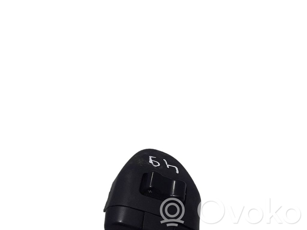 Nissan X-Trail T30 Steering wheel buttons/switches 