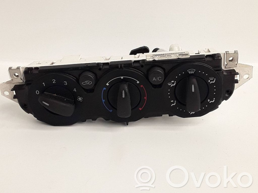 Ford Focus Climate control unit 