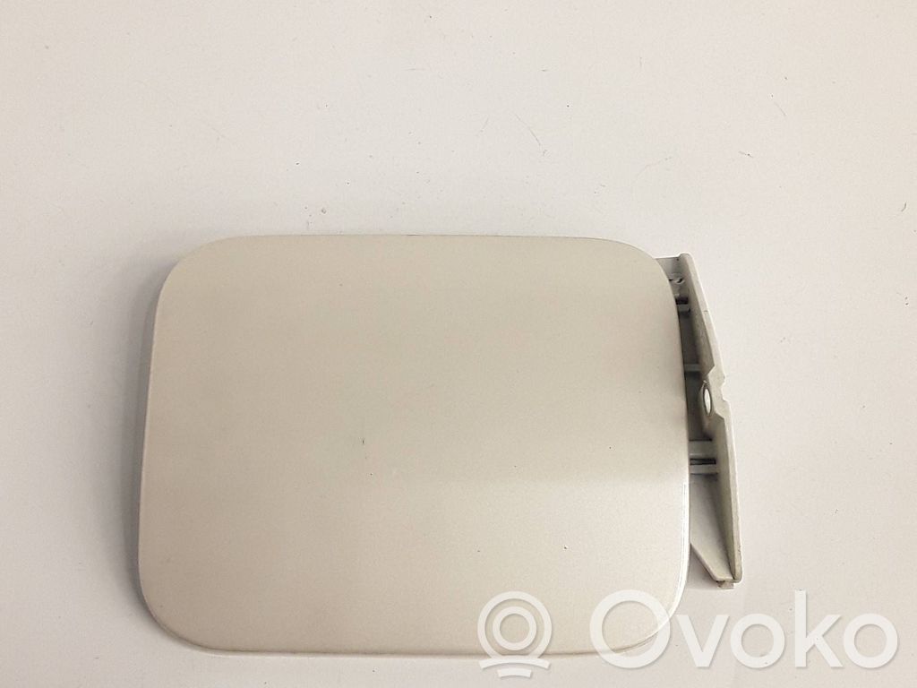 Audi A8 S8 D2 4D Fuel tank cap 