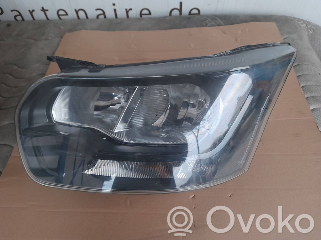 Ford Transit VII Phare frontale 