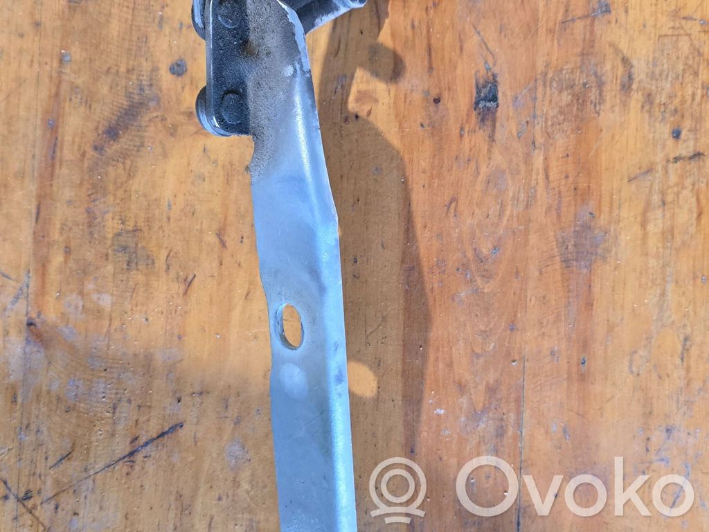 Konepellin saranat   05178240AB