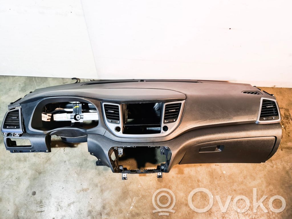 Hyundai Tucson TL Kojelauta 
