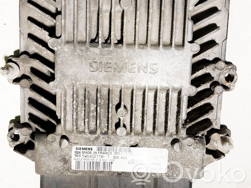 Ford Focus Engine control unit/module 