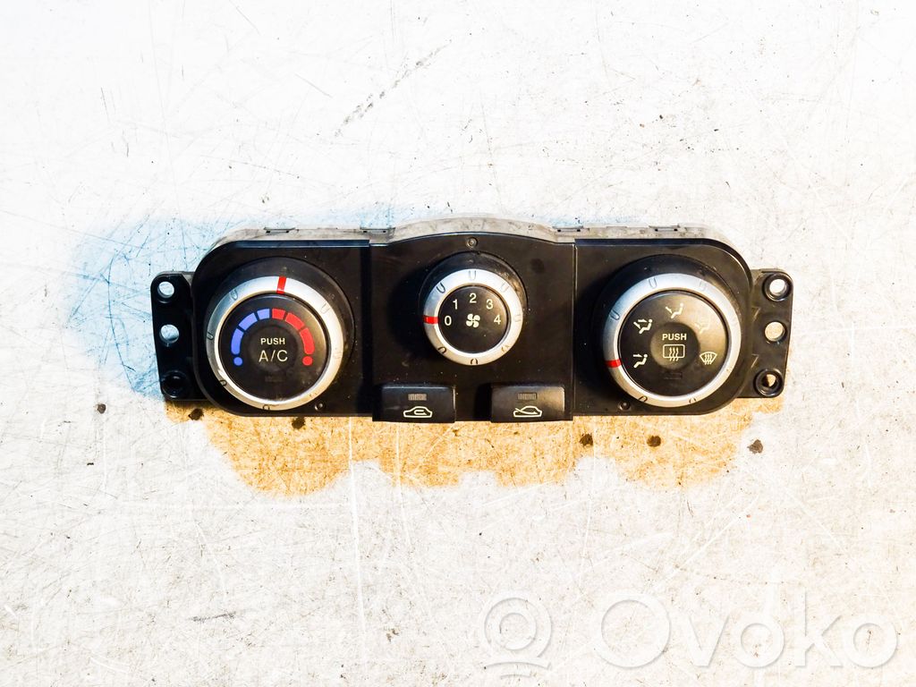 Hyundai Sonata Climate control unit 
