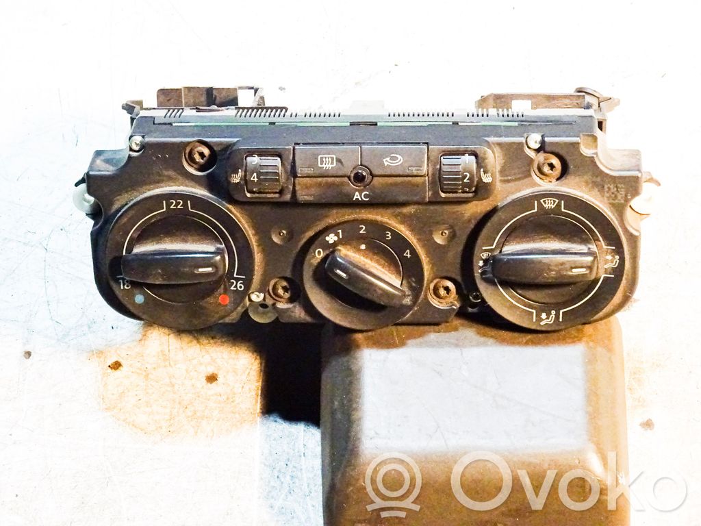 Volkswagen PASSAT B6 Unitate control climatizare 