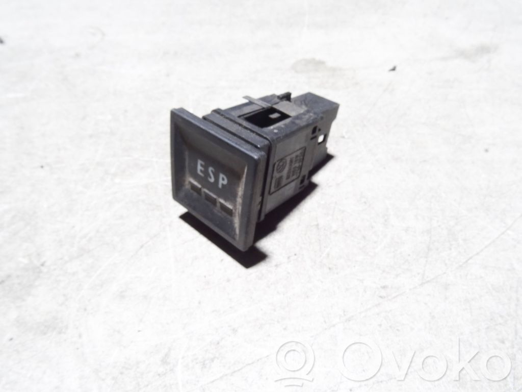 Volkswagen Transporter - Caravelle T5 ESP (stability program) switch 