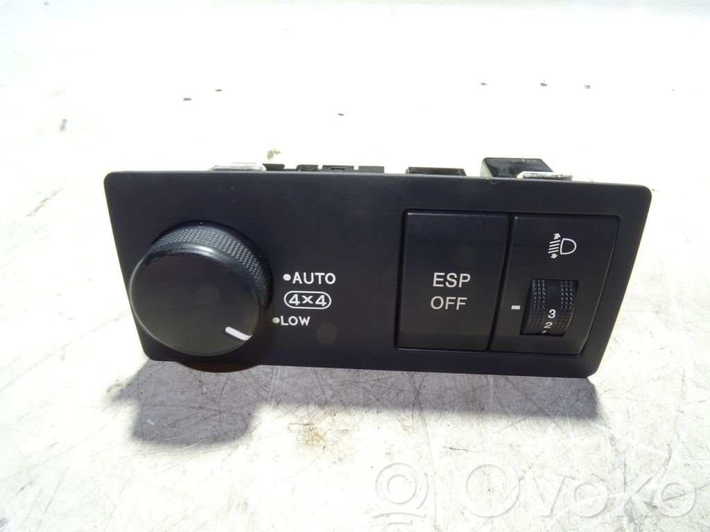 KIA Sorento ESP (stability program) switch 