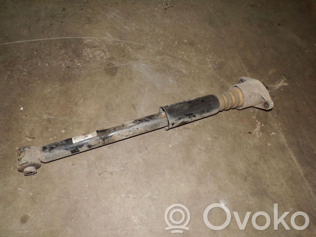 Audi A6 S6 C5 4B Etuiskunvaimentimen kannake 