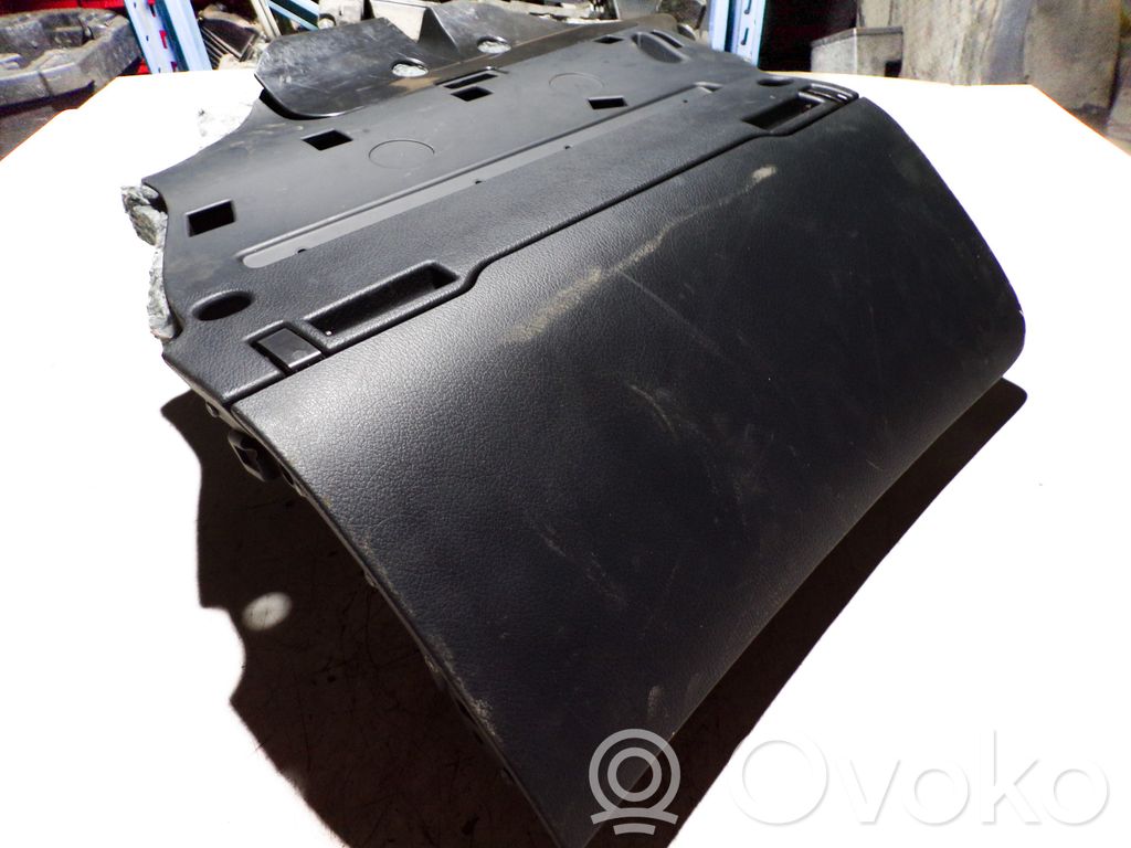 Audi A6 S6 C6 4F Guantera 
