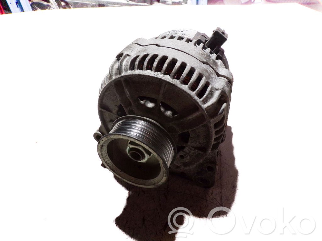 Audi A6 S6 C6 4F Alternador 