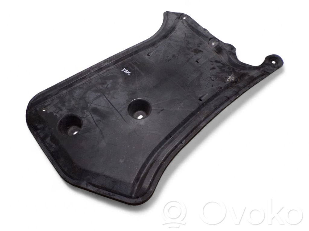 Audi A5 8T 8F Capac/apărătoare spate inferioară 