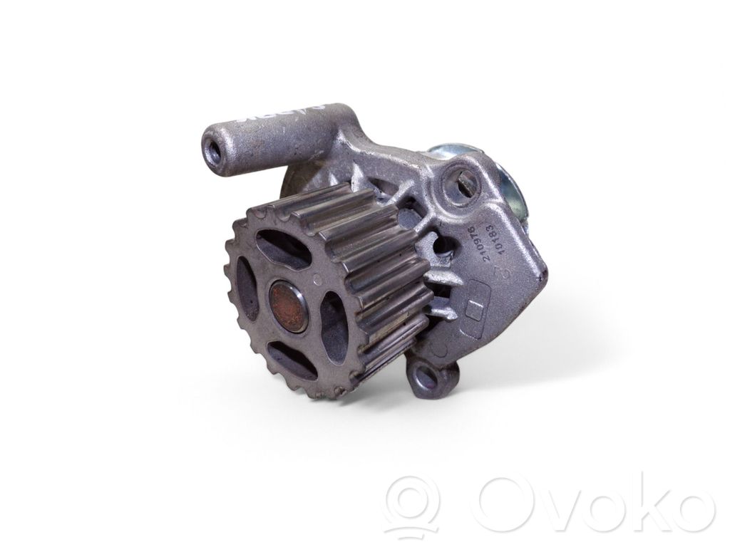 Volkswagen Caddy Water pump 