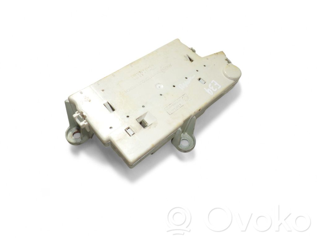 BMW 5 E39 Módulo de fusible 