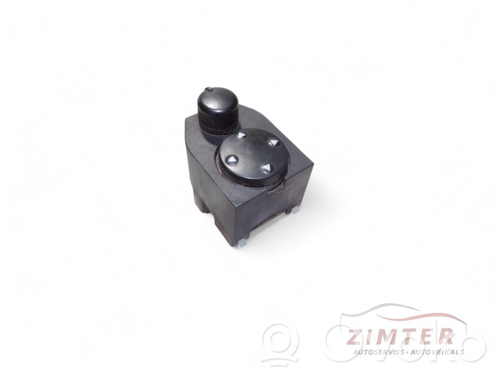 Audi A8 S8 D2 4D Wing mirror switch 