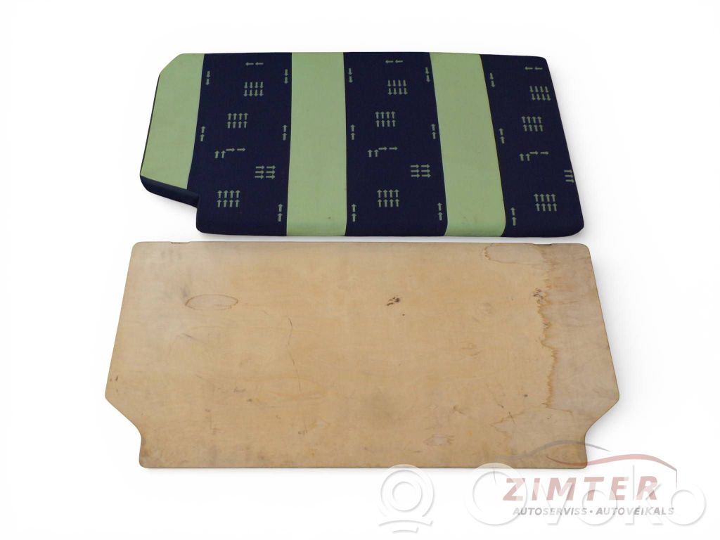 Bandeja del maletero