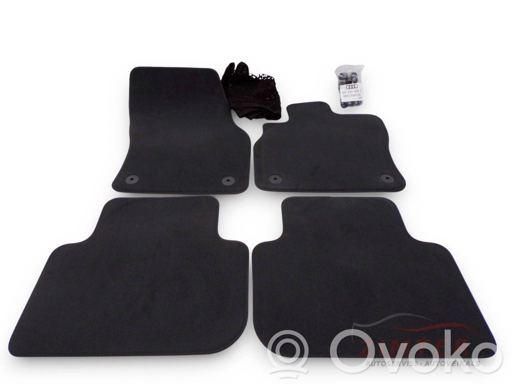 Audi Q3 F3 Bagažinės grindys 