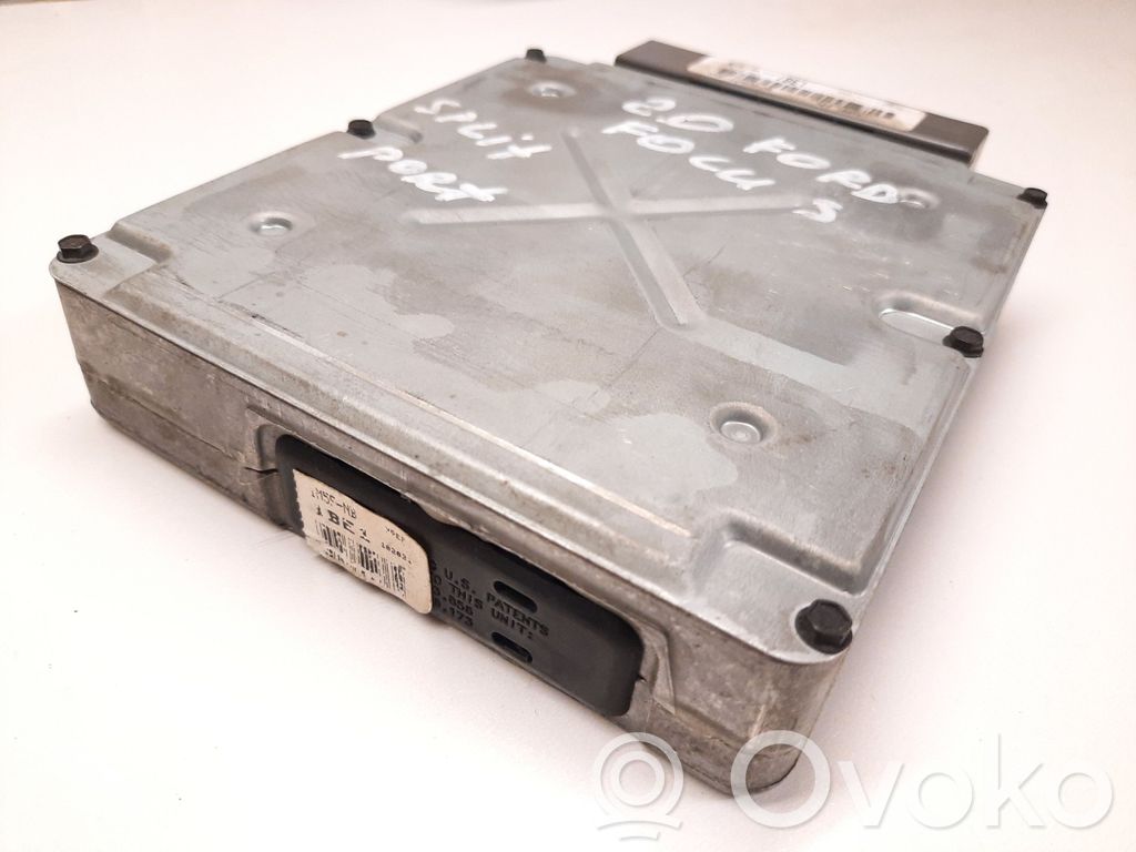 Ford Focus Engine control unit/module 