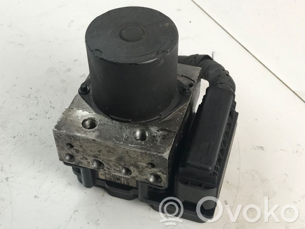 BMW 5 E60 E61 ABS Pump 