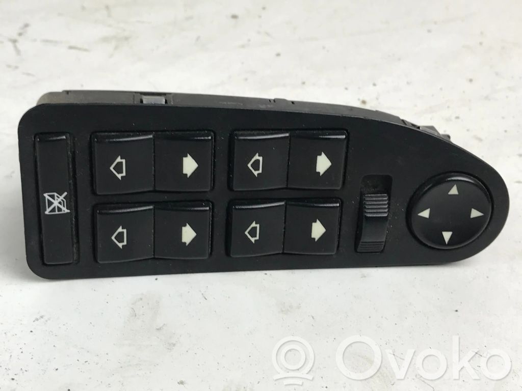 BMW 5 E39 Electric window control switch 