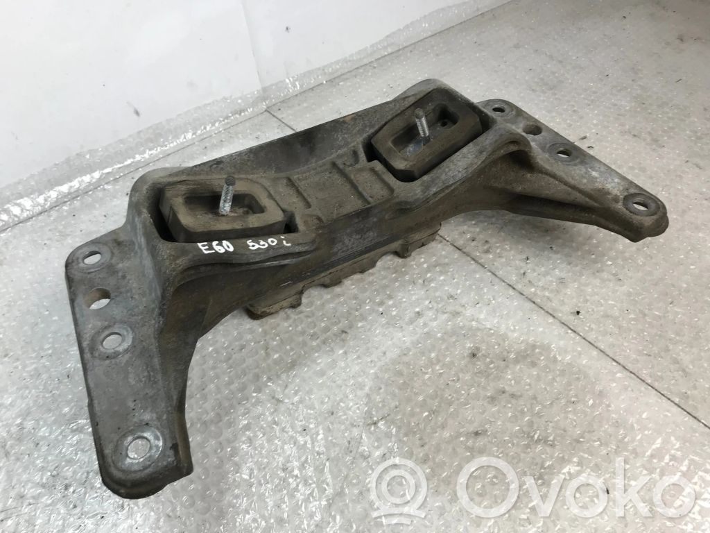 BMW 5 E60 E61 Gearbox mounting bracket 