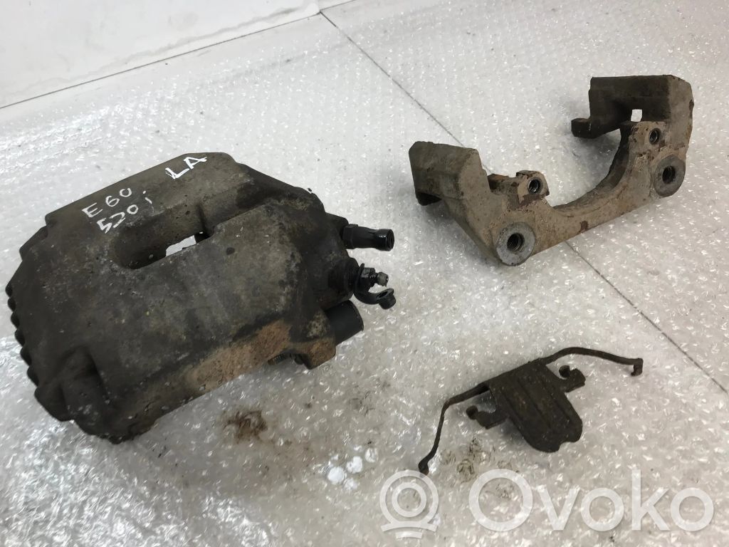 BMW 5 E60 E61 Priekinis suportas 