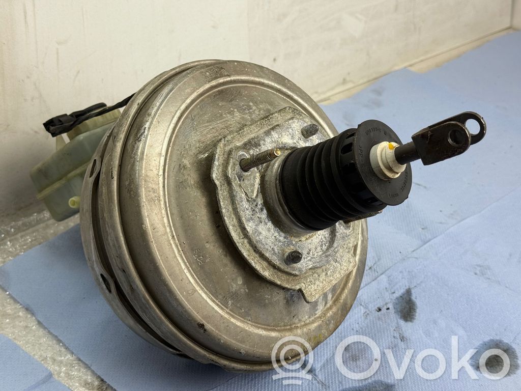 BMW 5 E60 E61 Brake booster 
