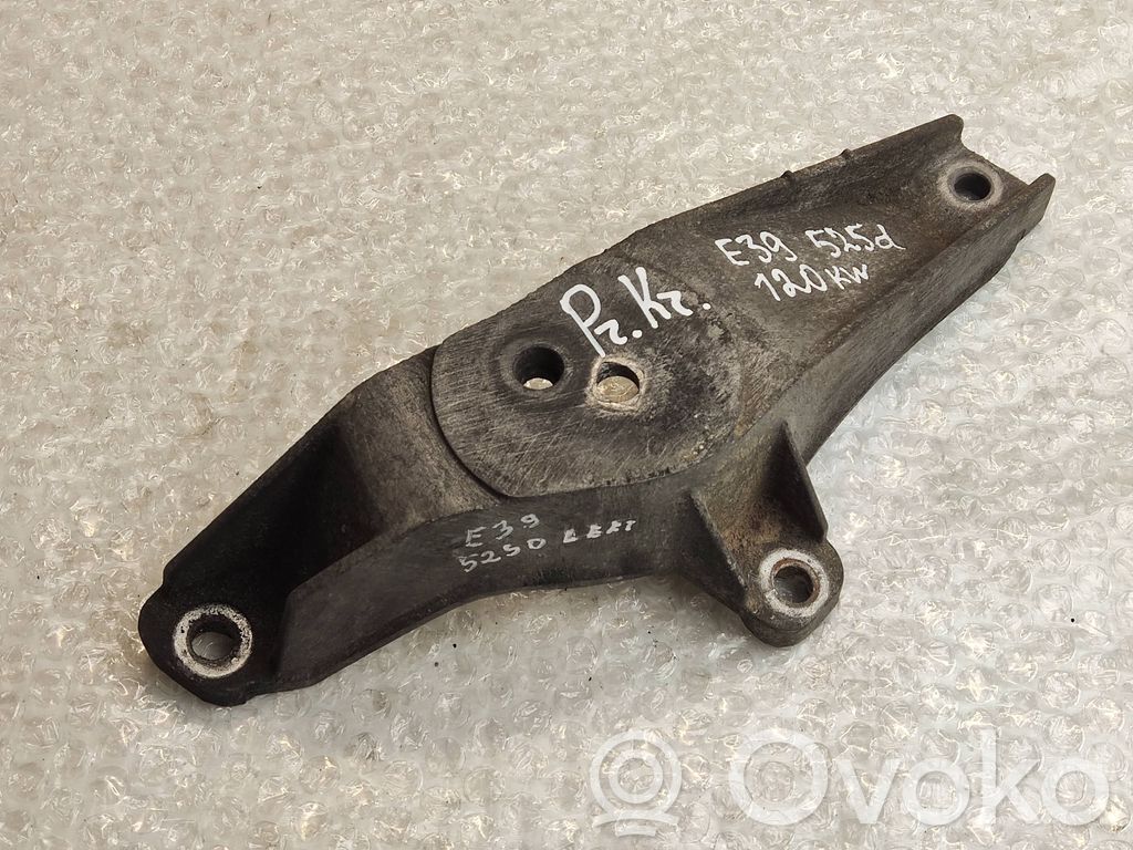 BMW 5 E39 Engine mounting bracket 