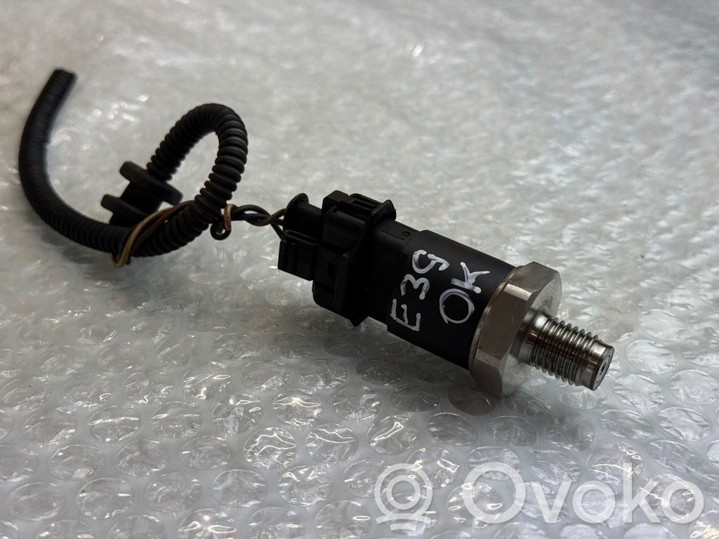 Sensor de presión de combustible