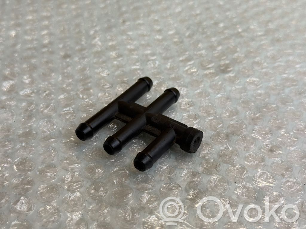 BMW 5 E39 Fuel splitter 