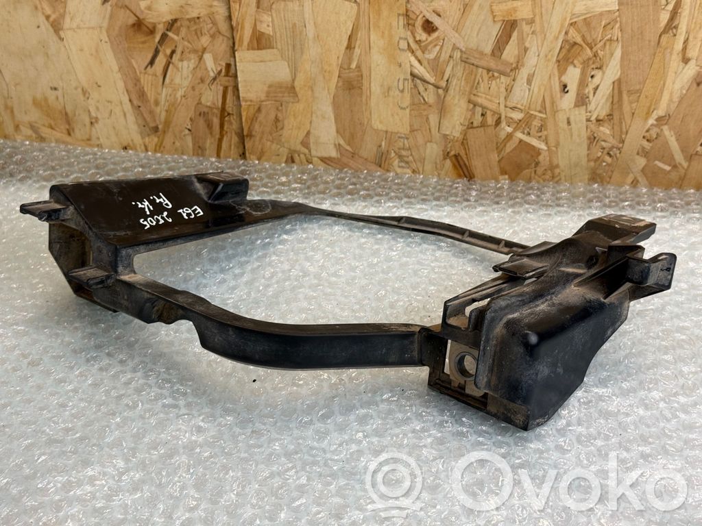 BMW 5 E60 E61 Headlight/headlamp mounting bracket 