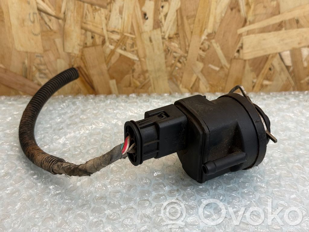 BMW 5 E60 E61 Fuel filter heater 