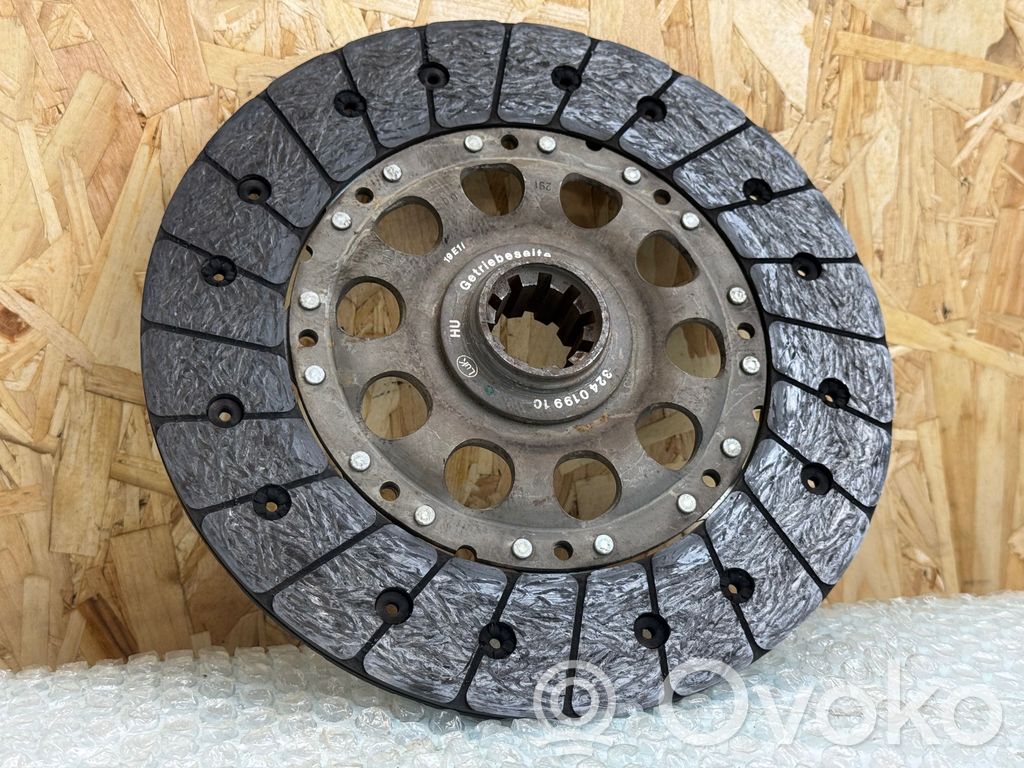 BMW 3 E46 Clutch pressure plate 