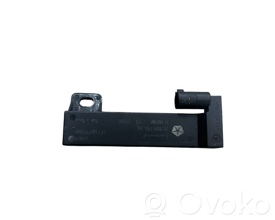 Dodge Challenger Keyless system antenna 