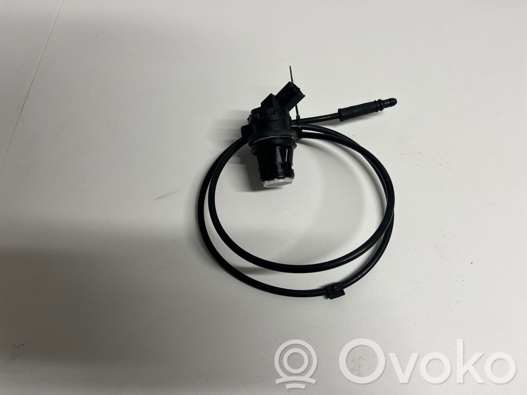 Dodge Charger Windscreen/windshield washer pump 