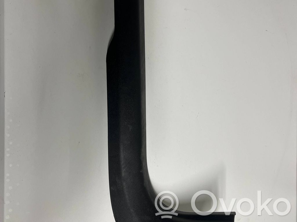Dodge Charger Moldura protectora del borde delantero 