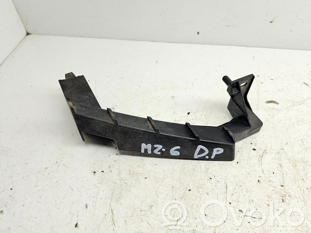 Mazda 6 Headlight/headlamp mounting bracket 