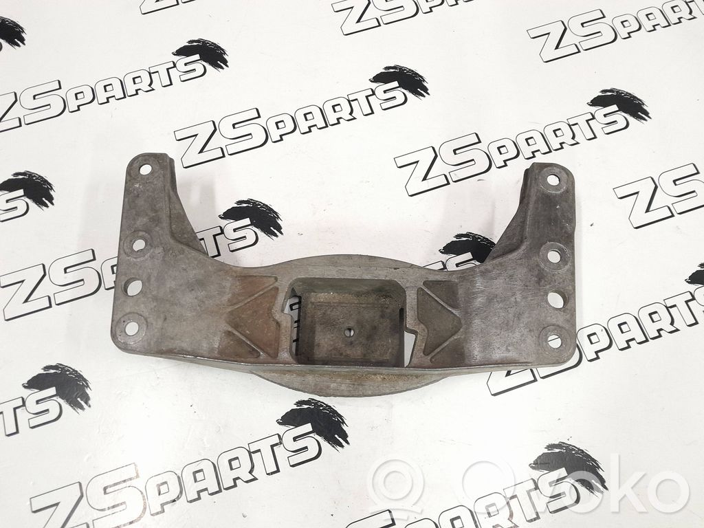 BMW 5 E60 E61 Gearbox mounting bracket 