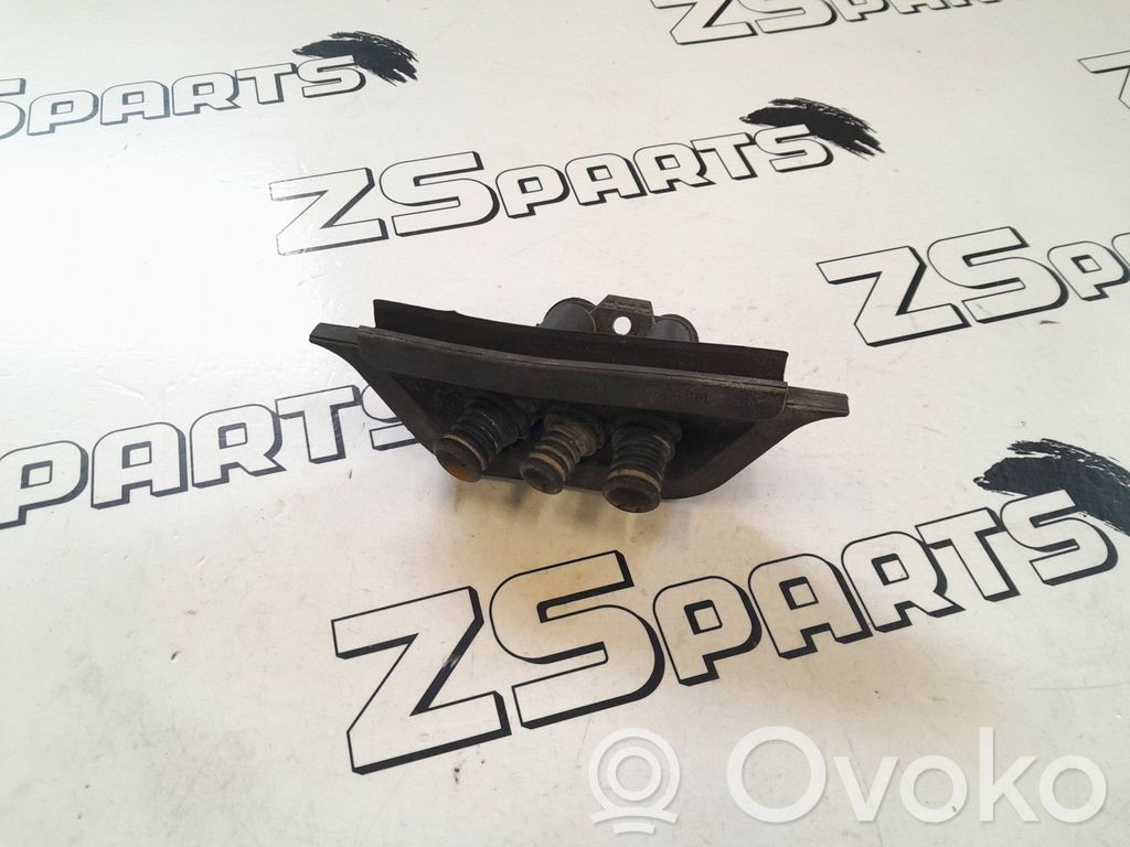 BMW 3 E36 Caurulīte (-es) / šļūtene (-es) 