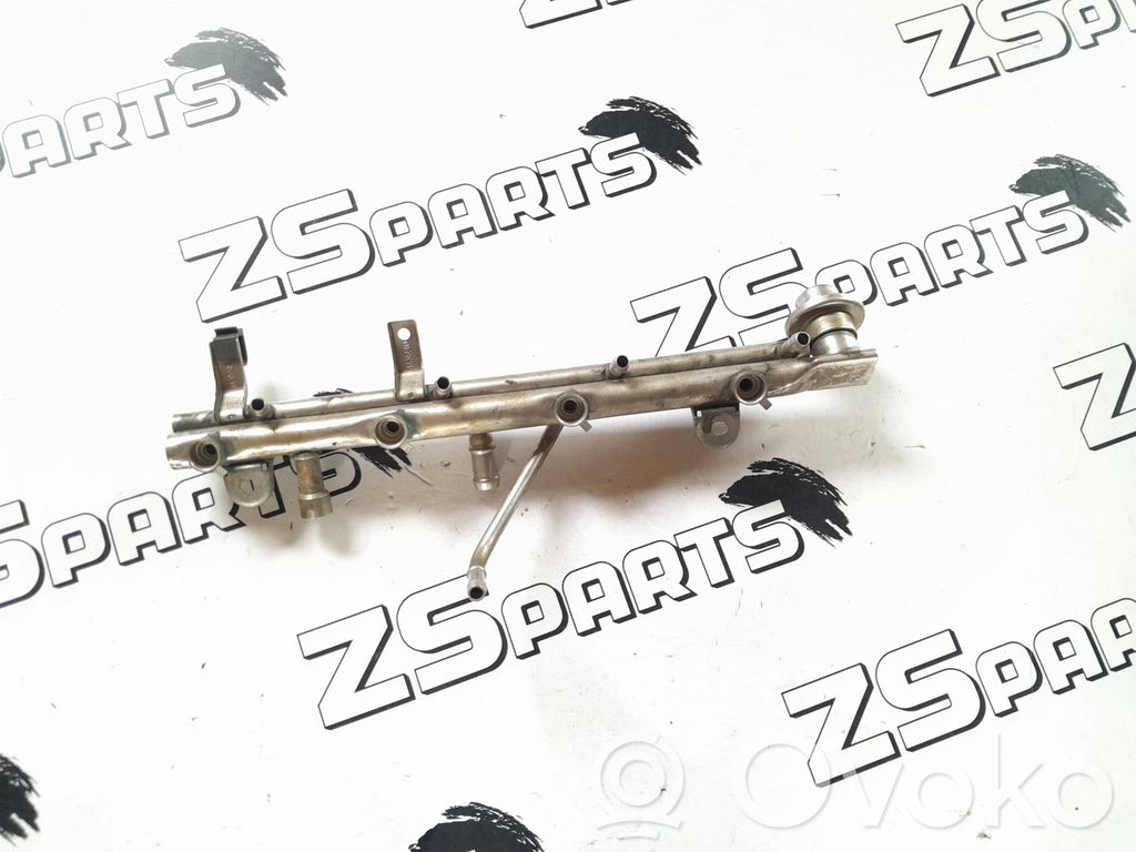 BMW 3 E46 Fuel main line pipe 