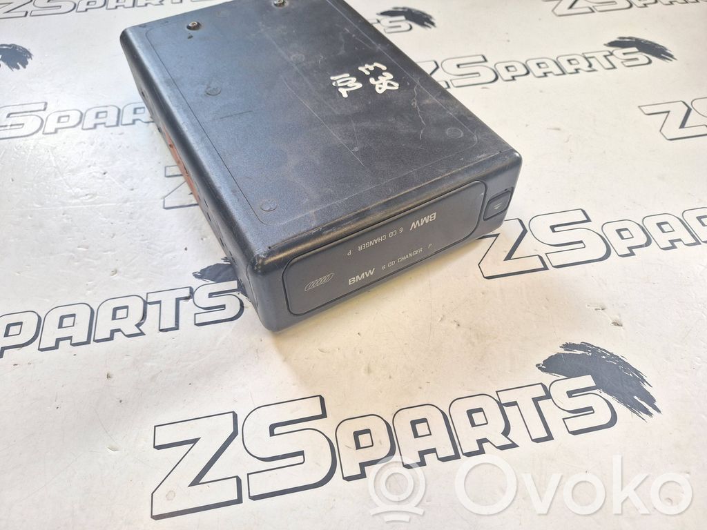 BMW 7 E38 CD/DVD changer 